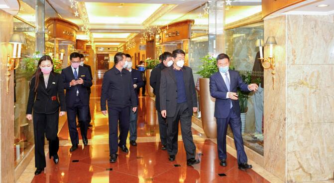 集团党委书记、董事长任丁一行 赴锦江宾馆督导检查疫情防控工作